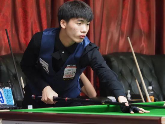 俱乐部和培 俱乐部和培