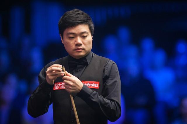 而对于活塞 而对于活塞