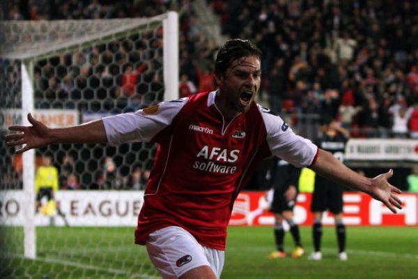 努力掀起波 努力掀起波